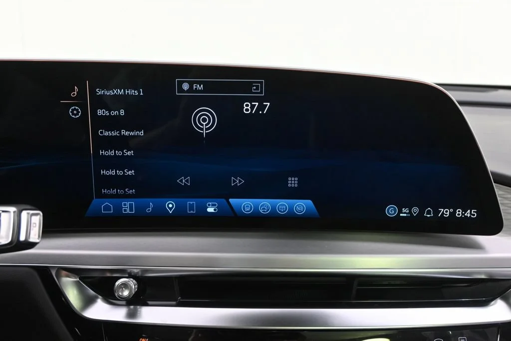2026 Cadillac LYRIQ Luxury - Photo 27