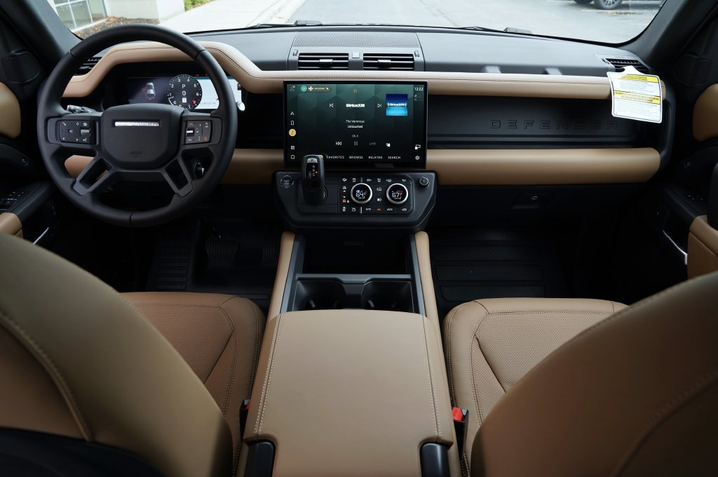 New 2026 Carpathian Grey Land Rover S image 9