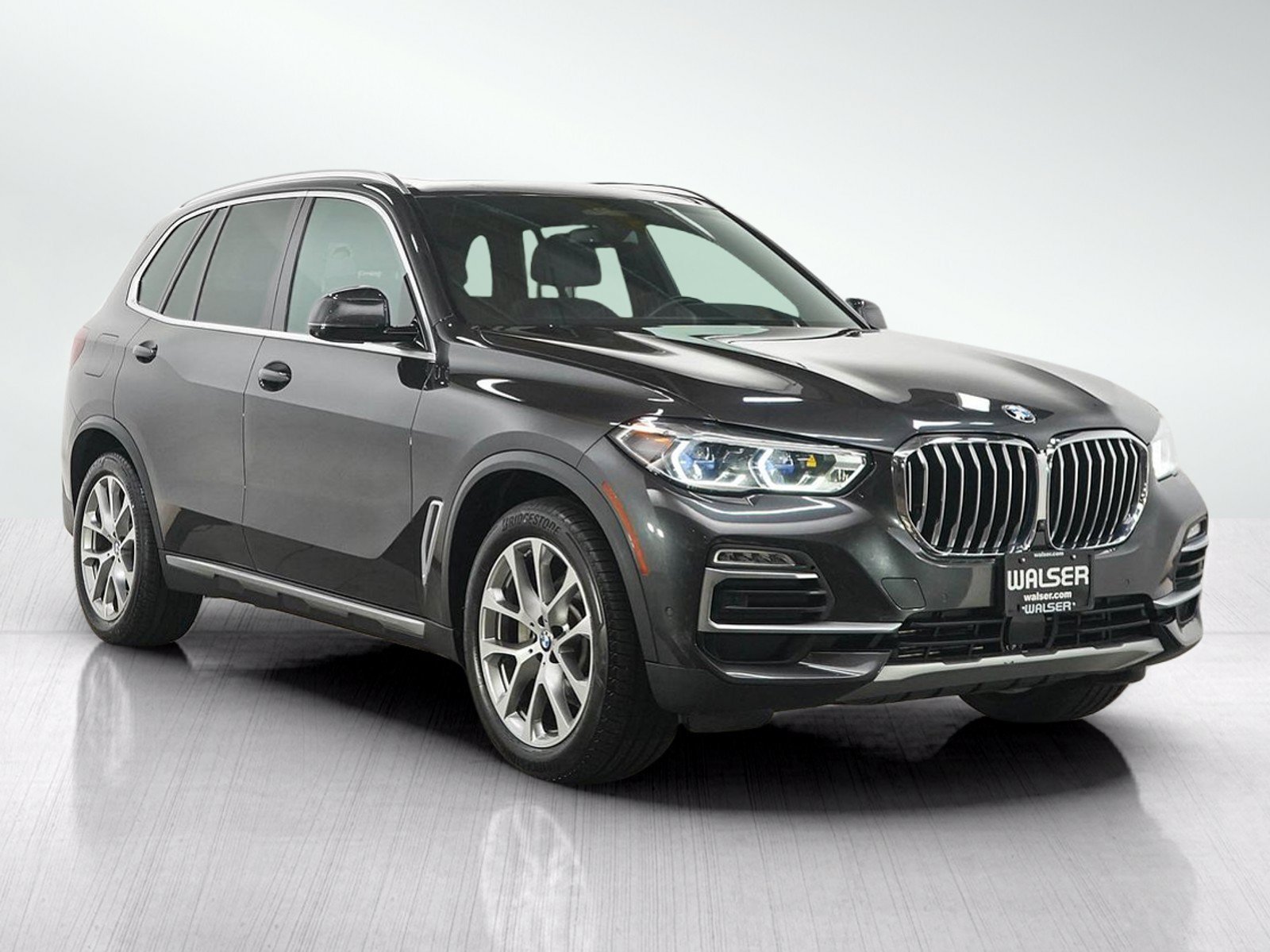 Used 2020 Black BMW xDrive40i image 7