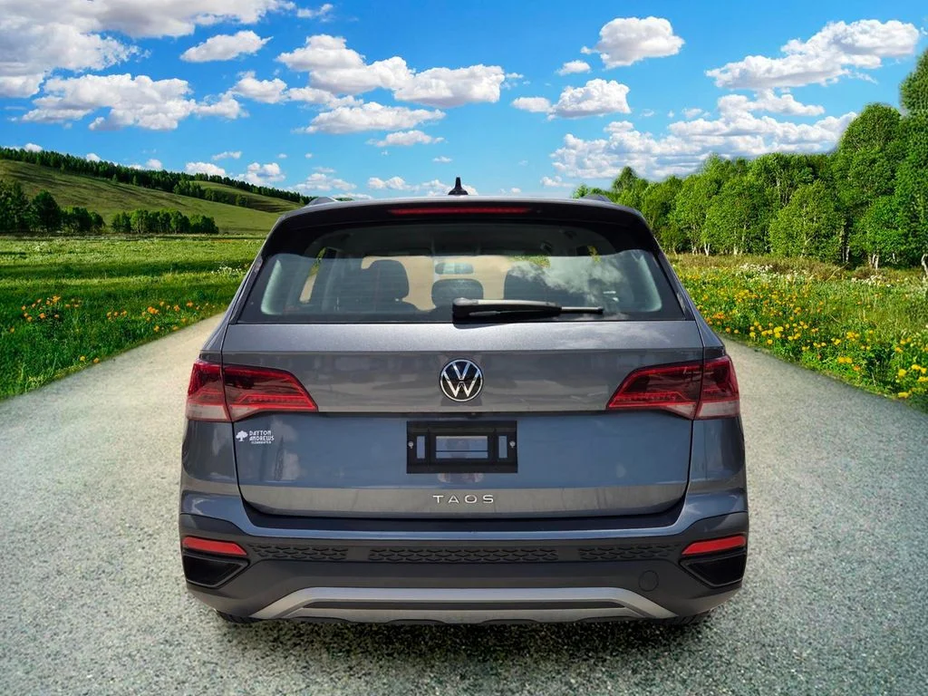 Used 2022 Gray Volkswagen 1.5T S image 5