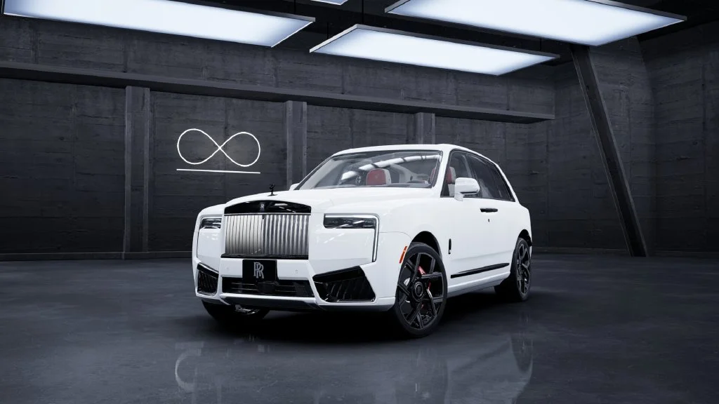 New 2027 White Rolls-Royce Black Badge image 1