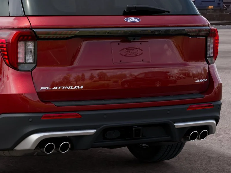 New 2027 Ruby Red Metallic Tinted Clearcoat Ford Platinum™ image 23