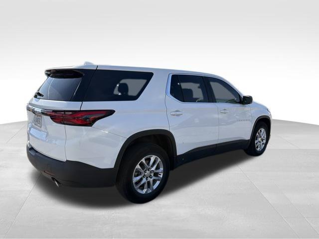 Used 2022 White Chevrolet LS image 7