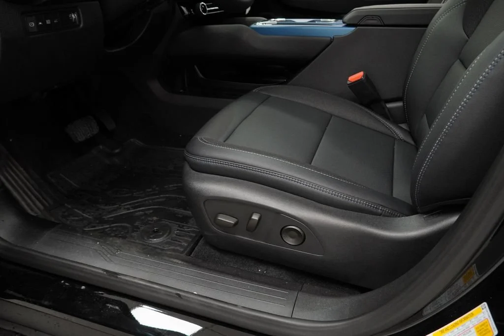 New 2026 Black Chevrolet LT image 22