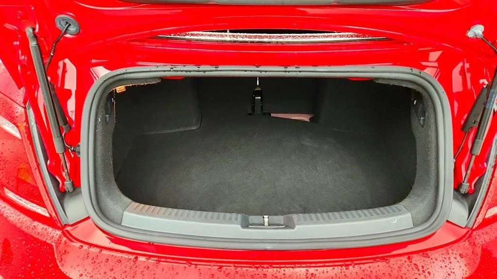 Used 2014 Tornado Red/Beige Roof Volkswagen 2dr Automatic 2.5L PZEV *Ltd Avail* image 22