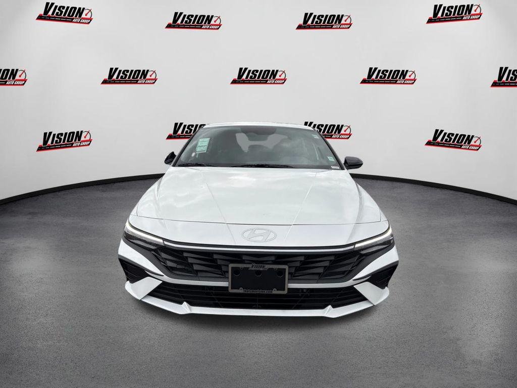 New 2026 White Hyundai SEL Sport image 2