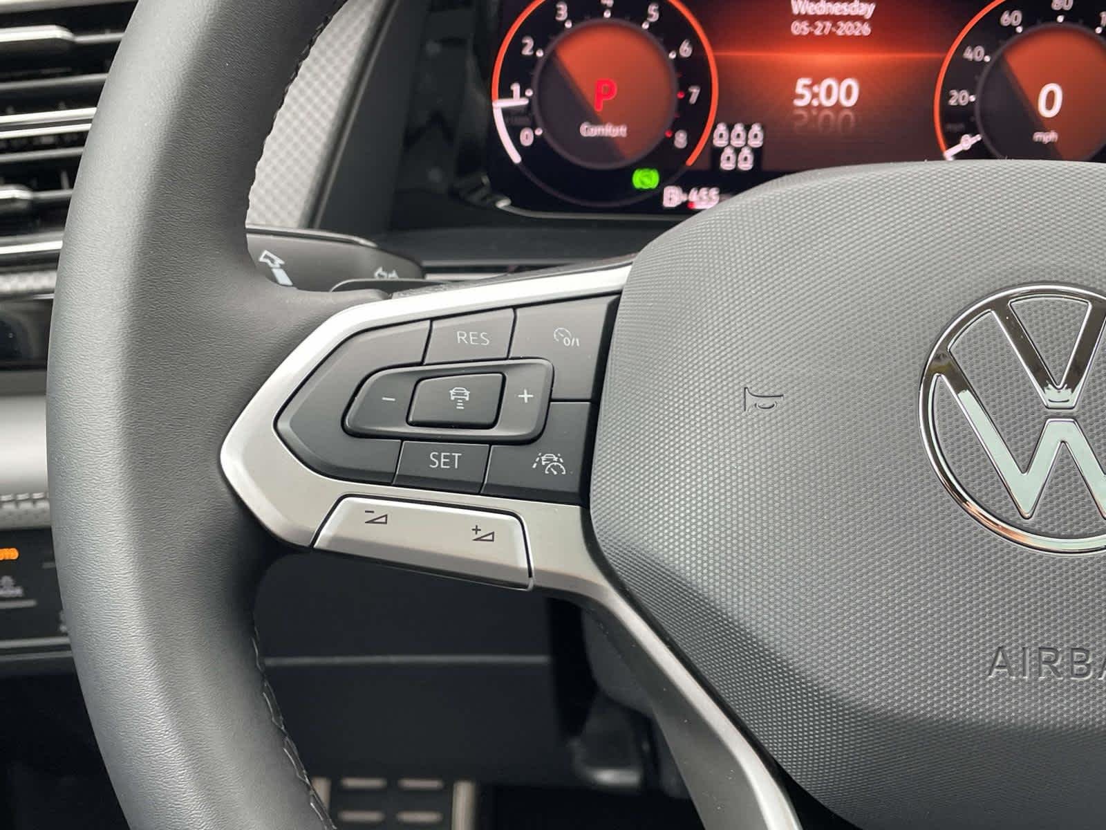 New 2026 Pure Gray Volkswagen 2.0T Peak Edition image 36