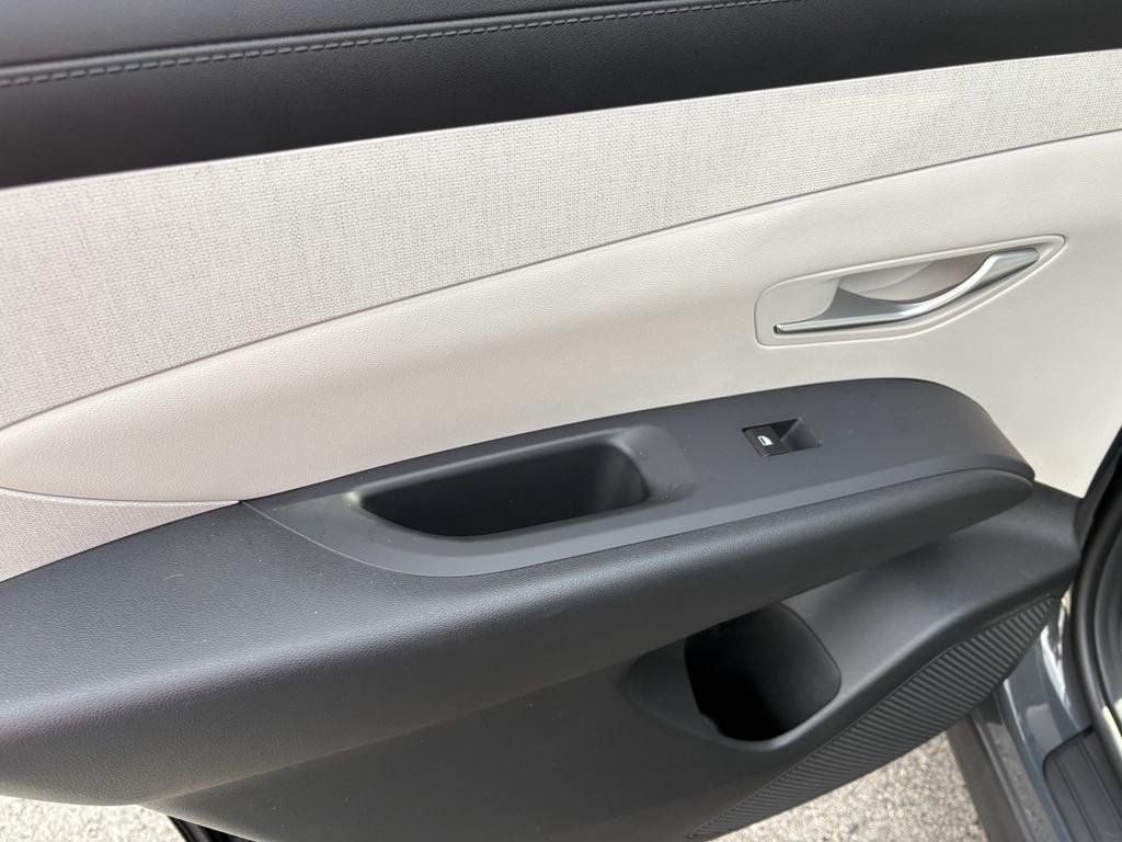 New 2026 Ecotronic Gray Hyundai SEL FWD image 19