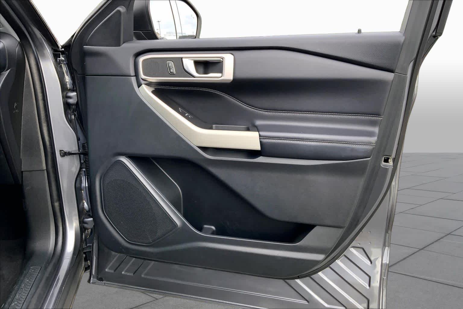 Used 2021 Carbonized Gray Metallic Ford XLT image 22