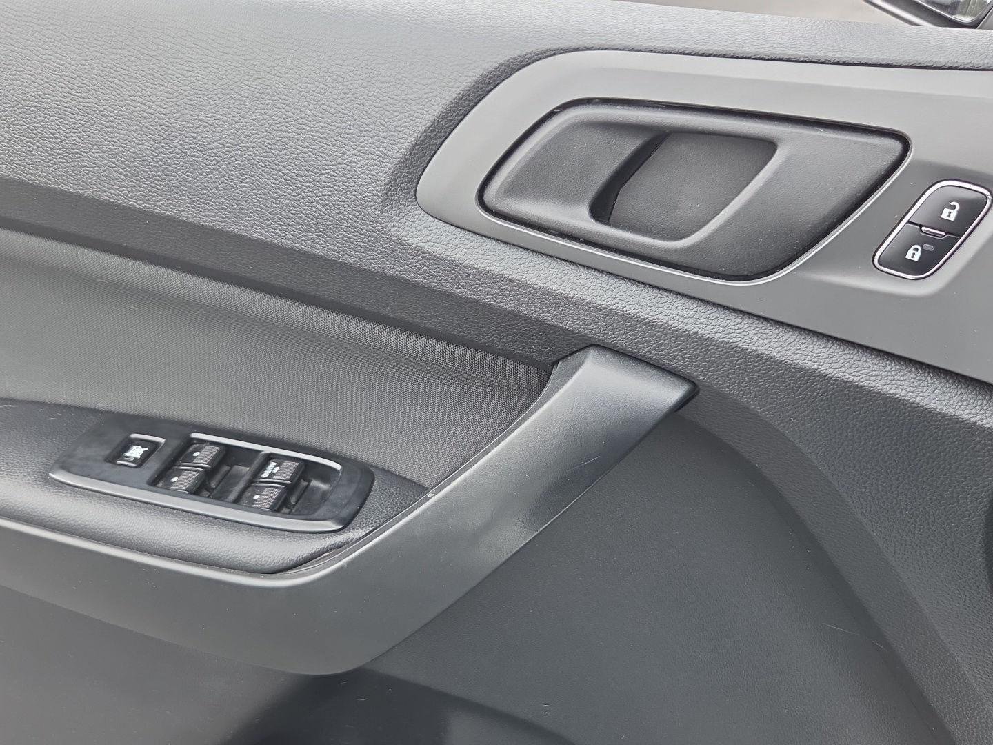 Used 2019 Oxford White Ford XL image 11