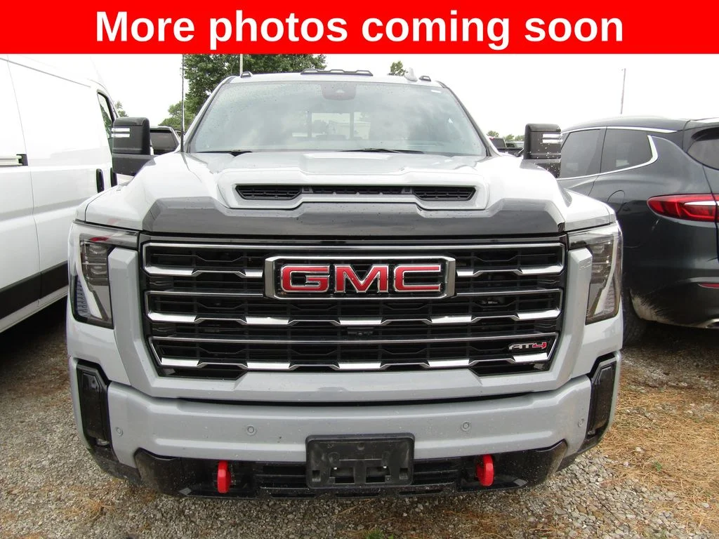 Used 2025 Gray GMC AT4 image 8