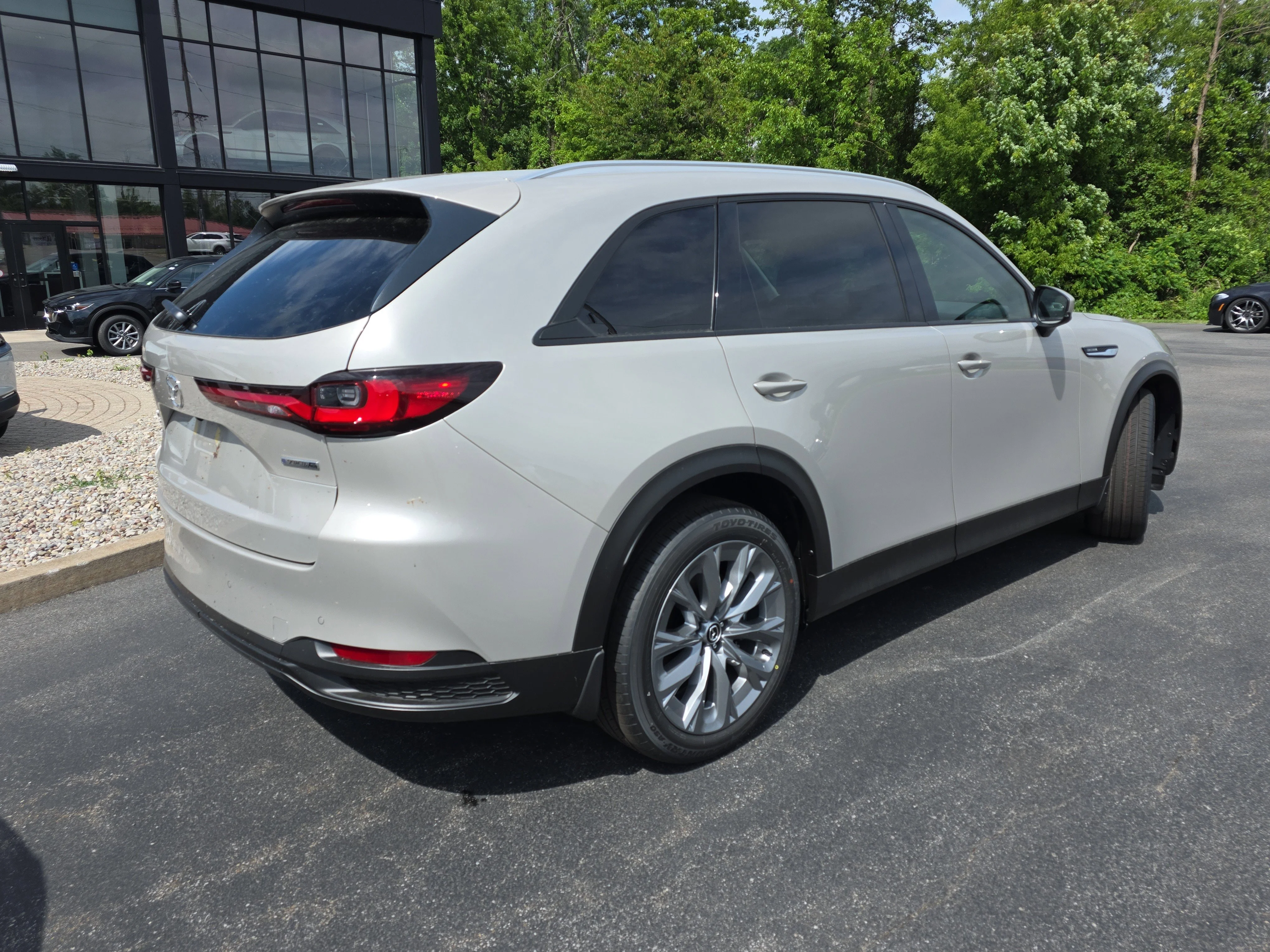 New 2026 Platinum Quartz Metallic Mazda 3.3 Turbo Preferred AWD image 9