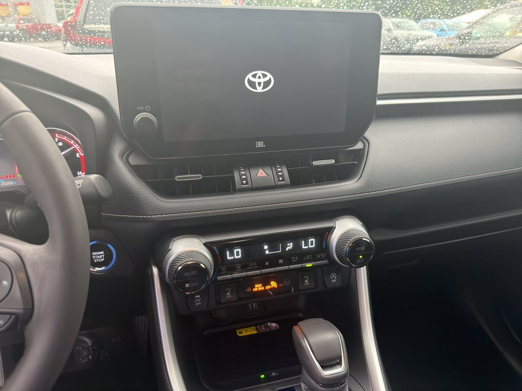 Used 2024 Wind Chill Pearl Toyota XLE Premium image 10