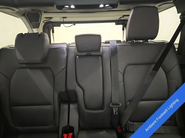 New 2026 Avalanche Gray Ford Badlands® image 25