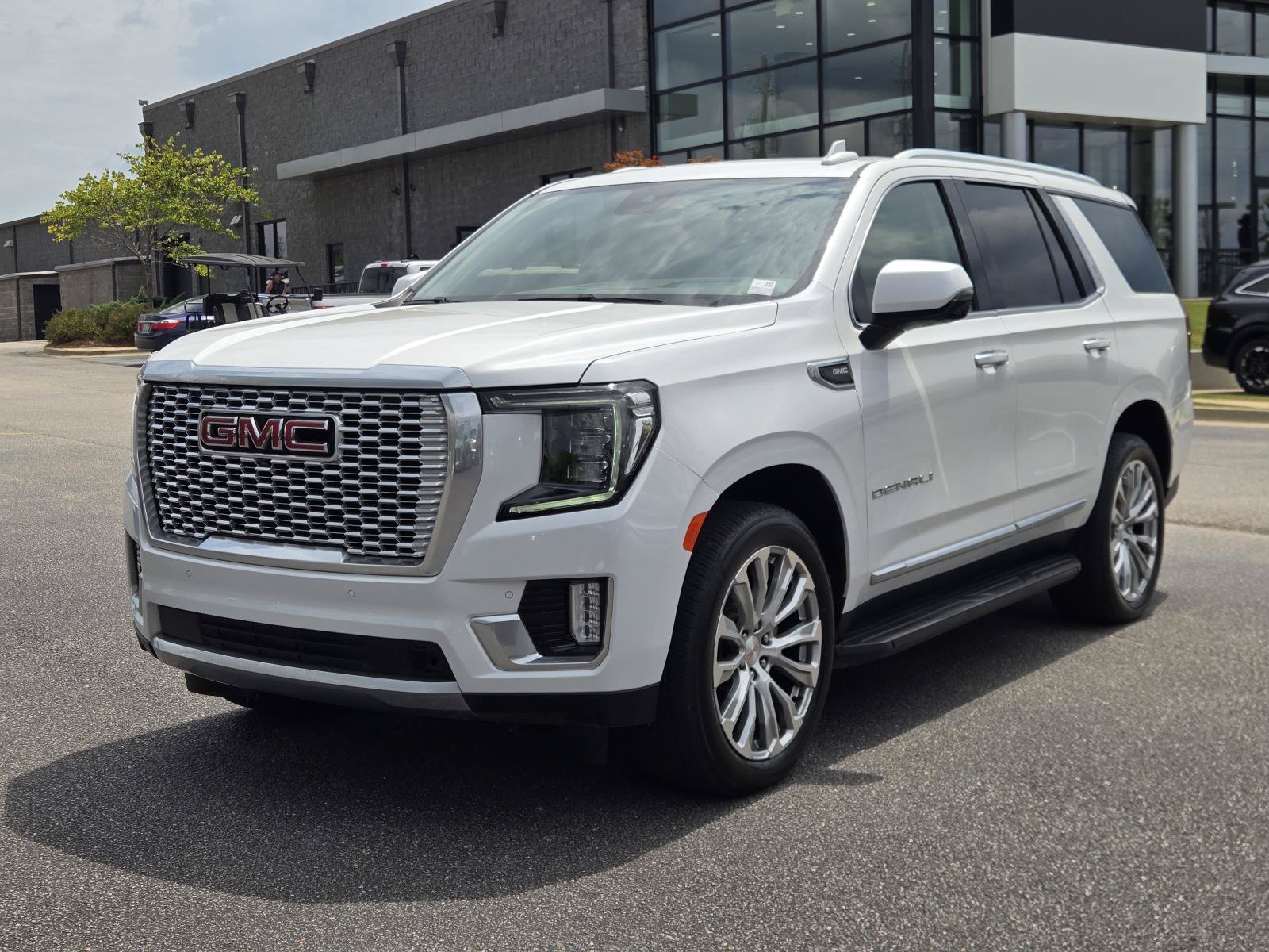 2023 GMC Yukon