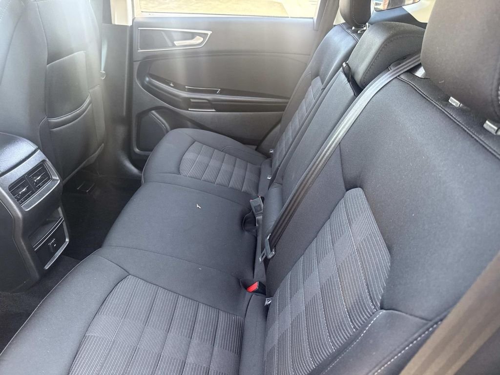 Used 2017 Black Ford SEL image 15
