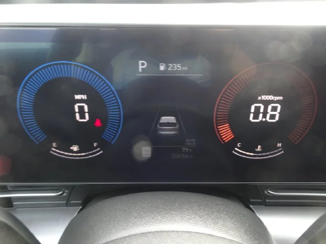 Used 2024 Yellow Hyundai SEL image 12