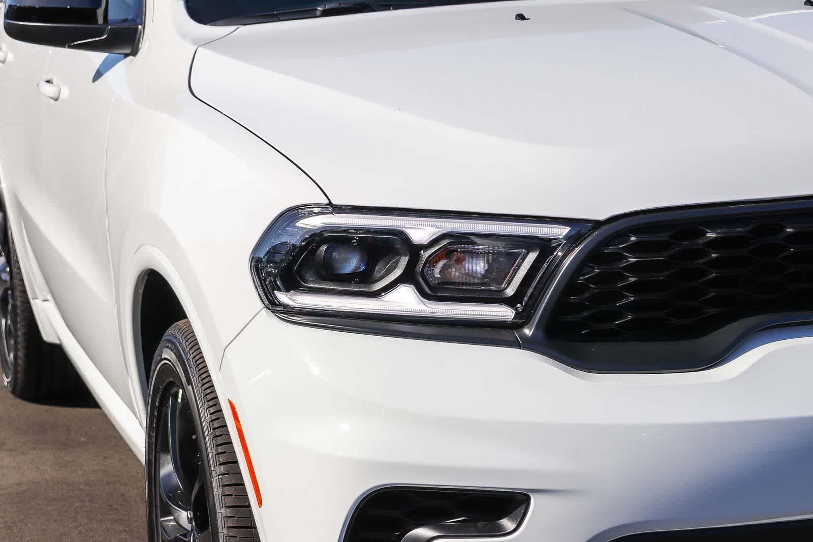 New 2026 White Knuckle Clear-Coat Exterior Paint Dodge GT image 8