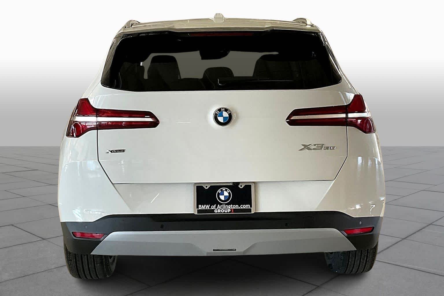 Used 2026 Alpine White BMW 30 xDrive image 4