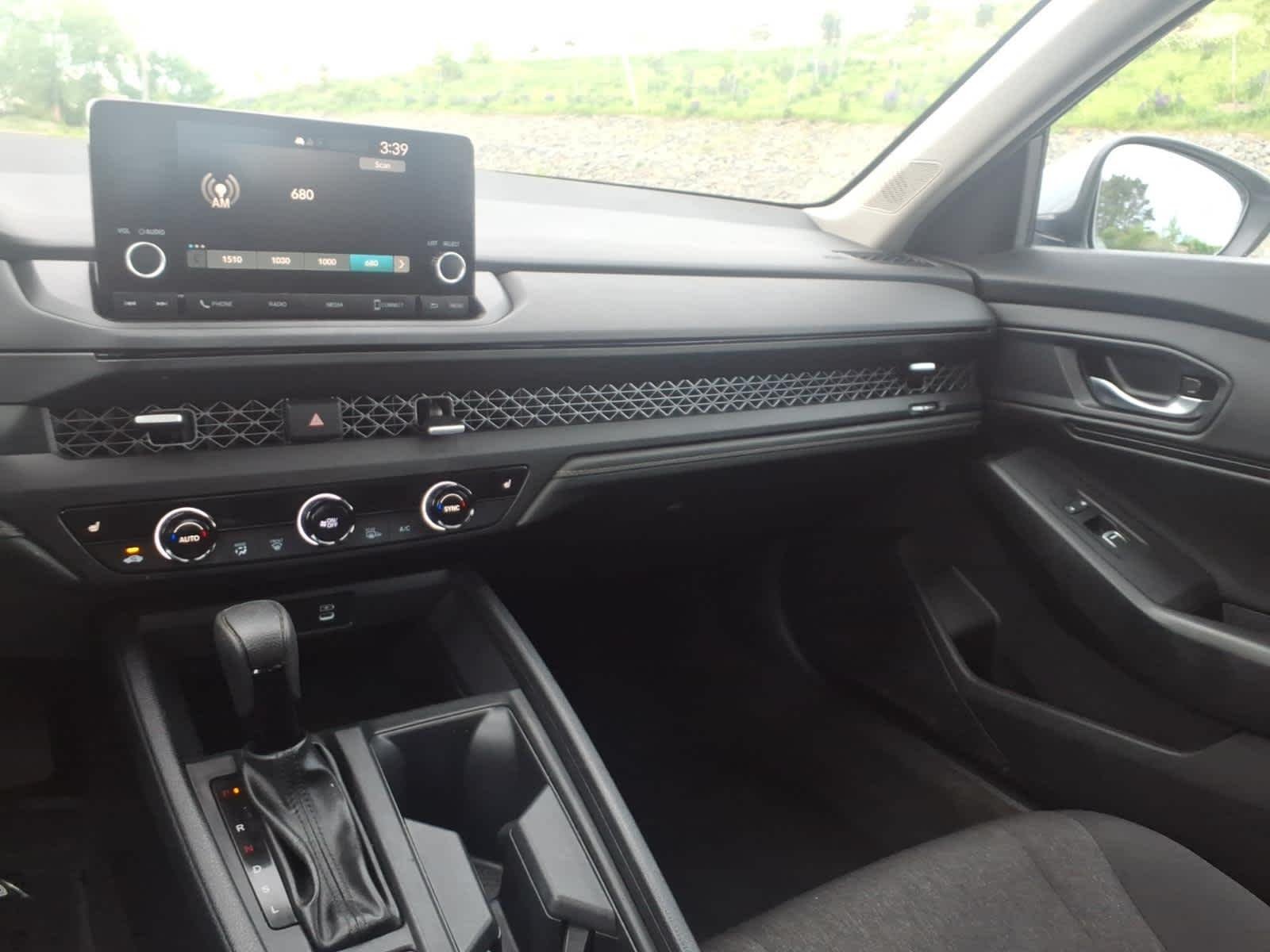 2023 Honda Accord EX - Photo 17