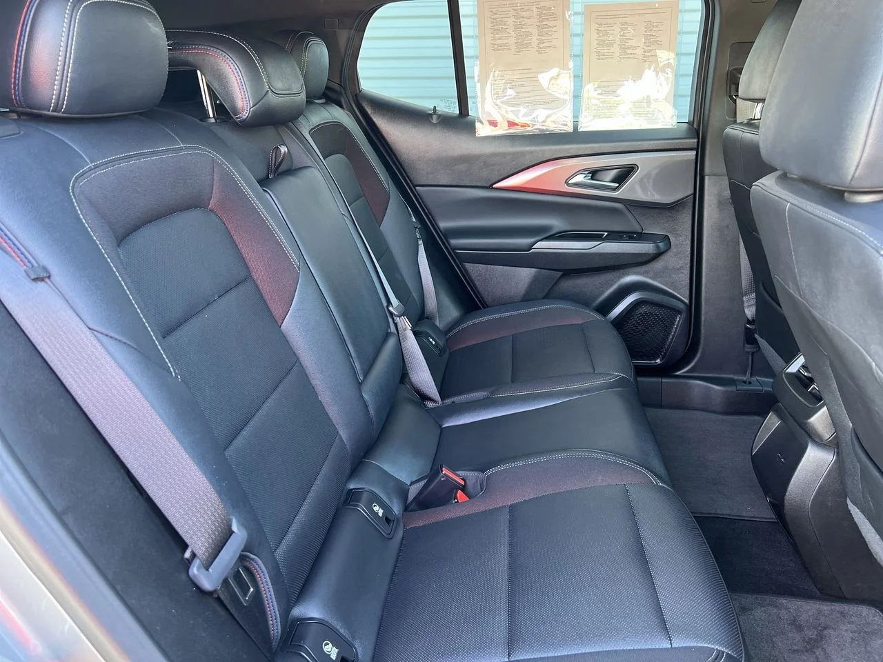 2024 Chevrolet Equinox EV Launch Edition - Photo 29