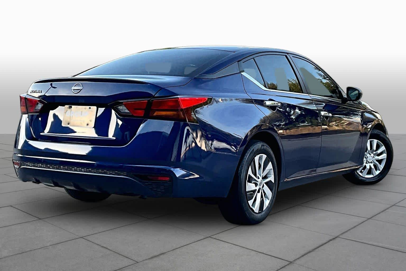Used 2024 Deep Blue Pearl Nissan 2.5 S image 13