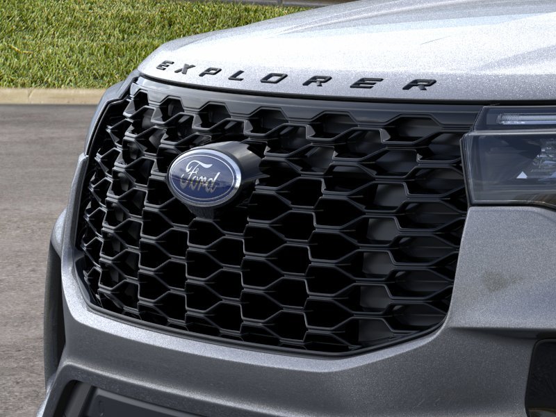 New 2026 Carbonized Gray Metallic Ford ST-Line image 40
