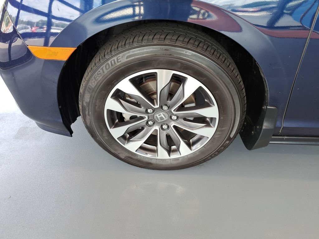 Used 2024 Blue Honda EX-L image 36