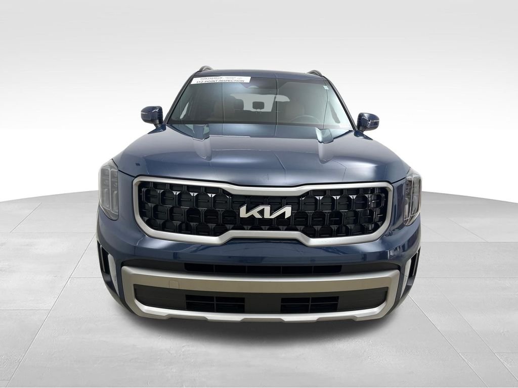 Used 2023 Black Kia EX X-Line image 8
