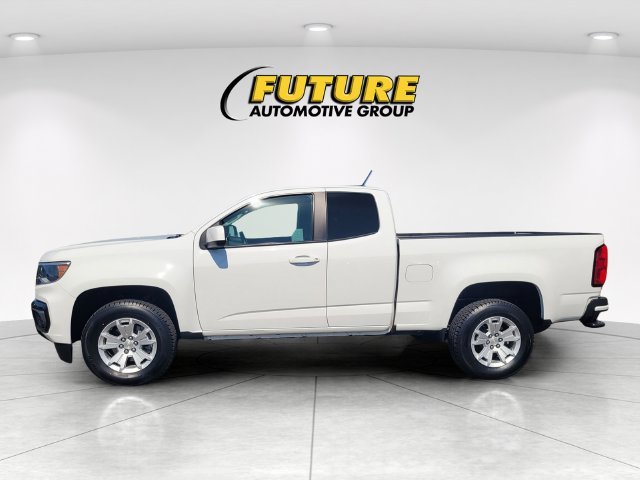 Used 2022 White Chevrolet LT image 6