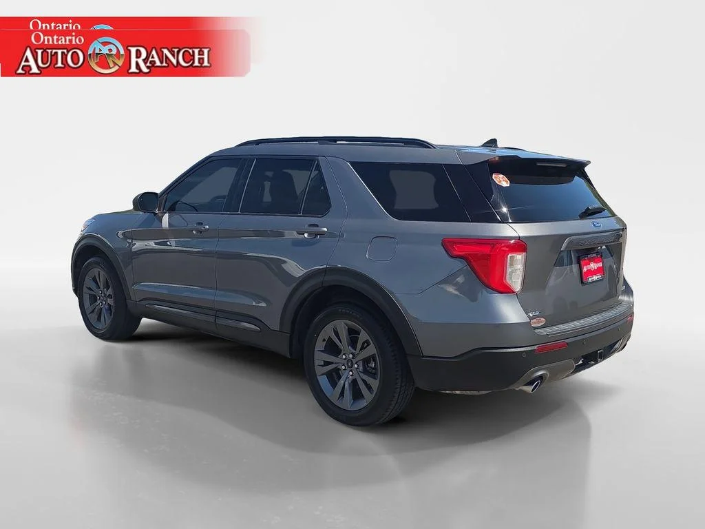 Used 2021 Carbonized Gray Metallic Ford XLT image 3