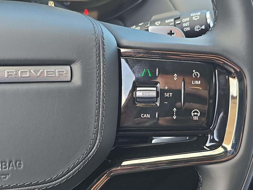 New 2026 Fuji White Land Rover Dynamic SE image 19