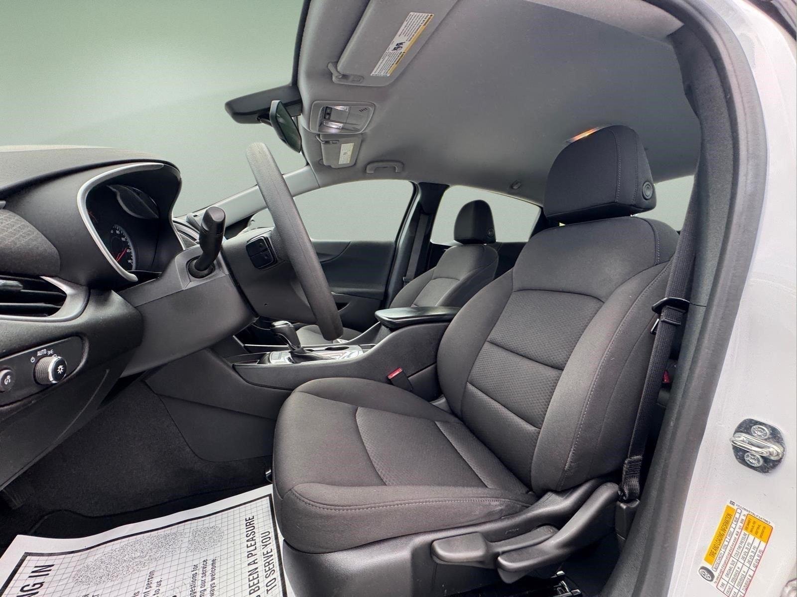 Used 2020 Summit White Chevrolet LS image 17
