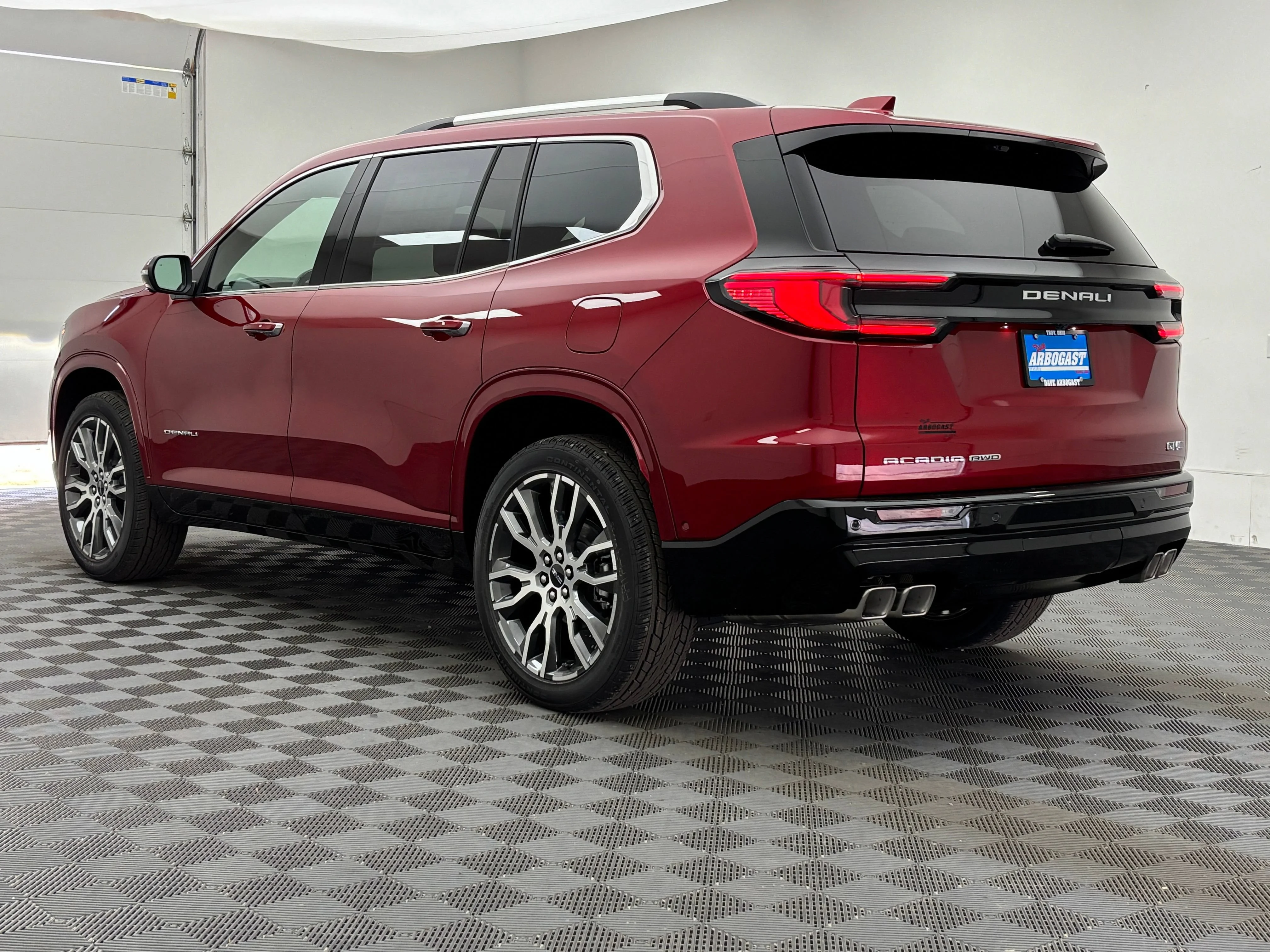 2026 GMC Acadia Denali Ultimate - Photo 15