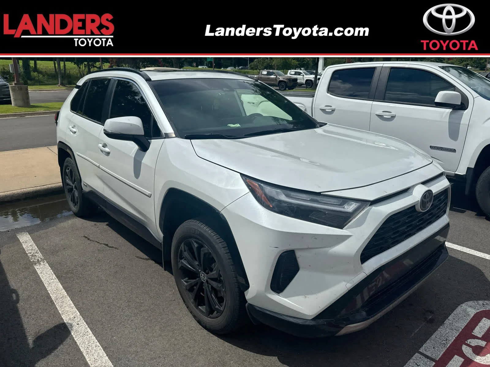 Certified Used 2025 Wind Chill Pearl Toyota Hybrid SE image 1
