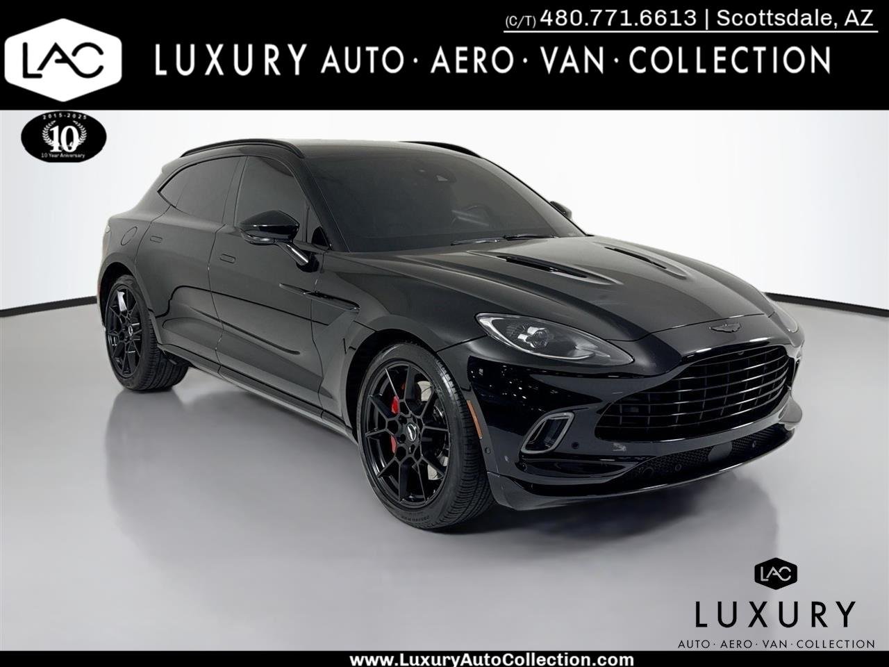 2021 Aston Martin DBX Base