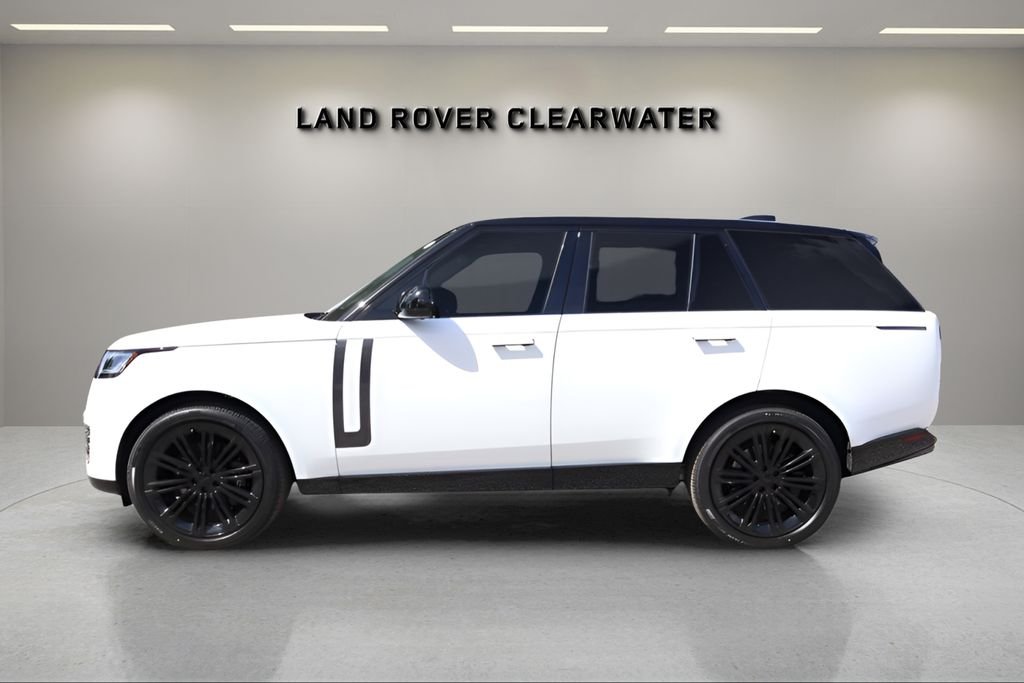 New 2026 Icy White Satin Land Rover SE image 2