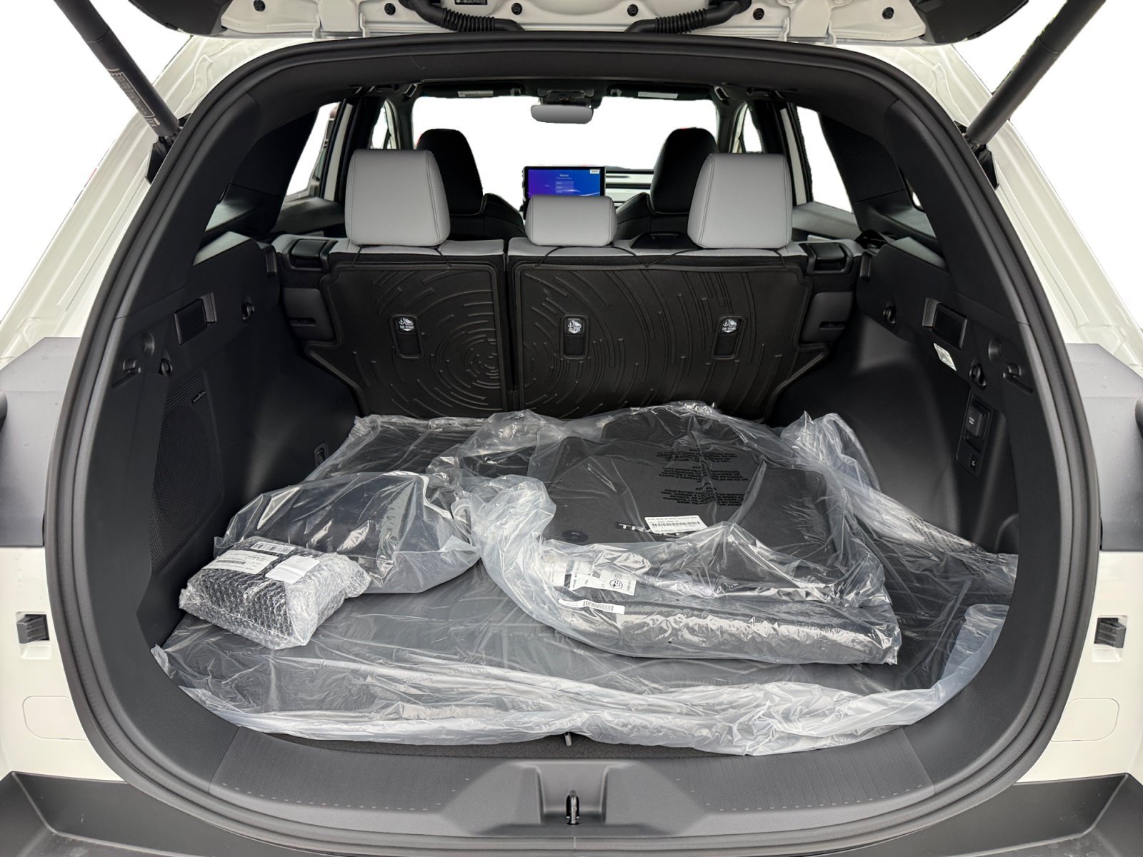 New 2026 CRYSTAL WHITE PEARL Subaru Limited image 17