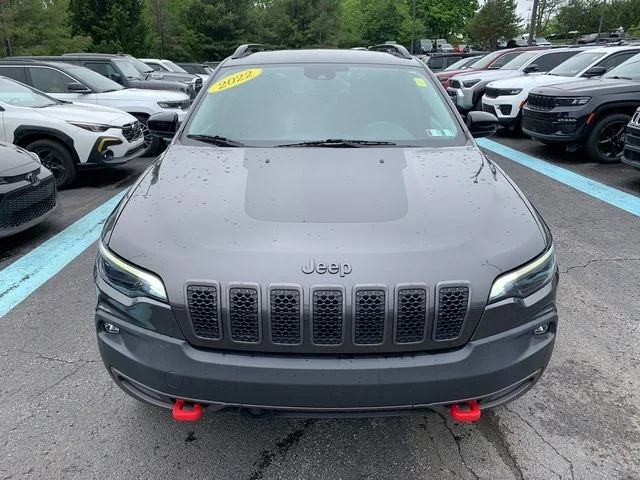 Used 2022 Gray Jeep Trailhawk image 9