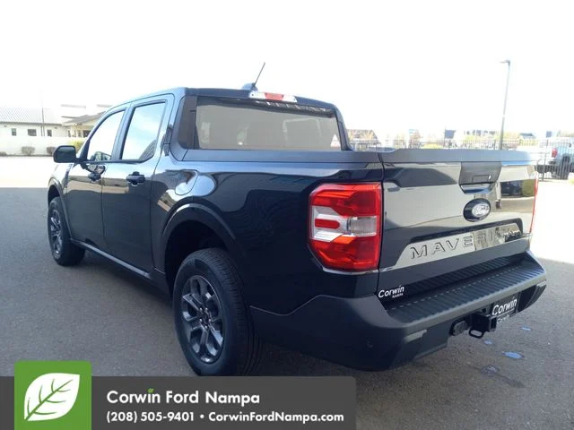 New 2026 Shadow Black Ford XLT image 5