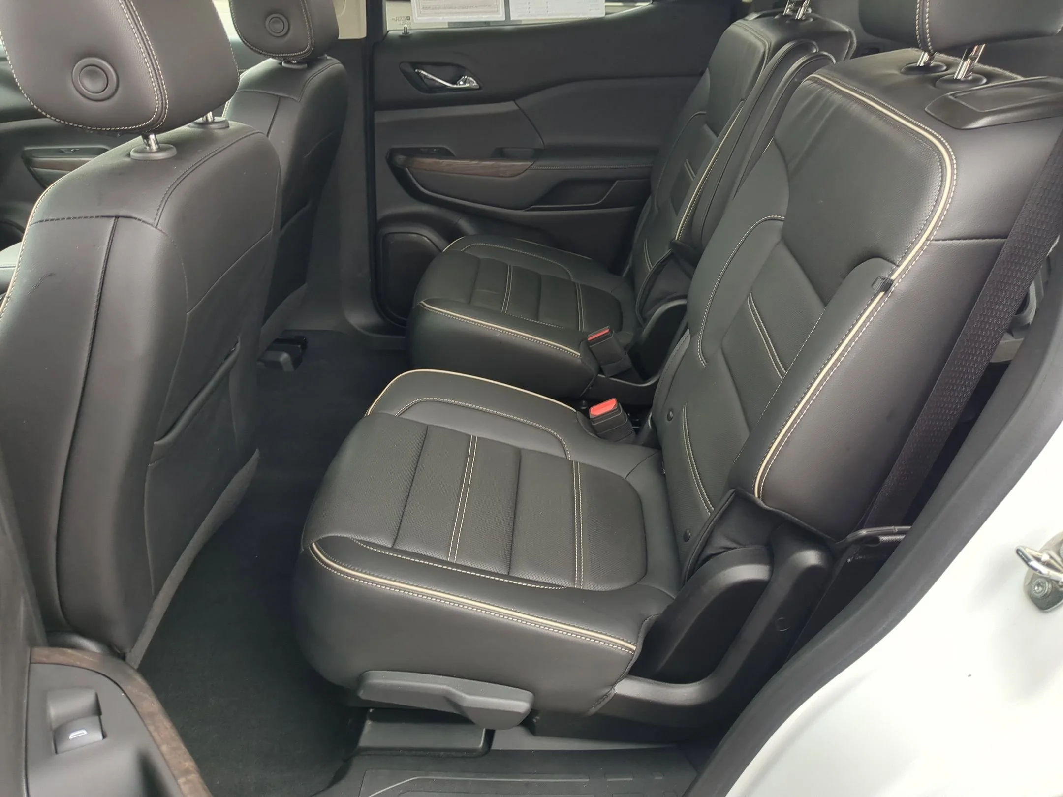 Used 2023 Summit White GMC Denali image 24