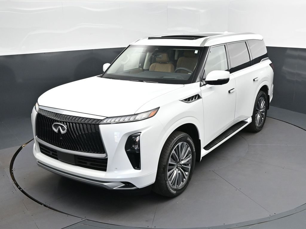 New 2026 RADIANT WHITE INFINITI Luxe 2WD image 31