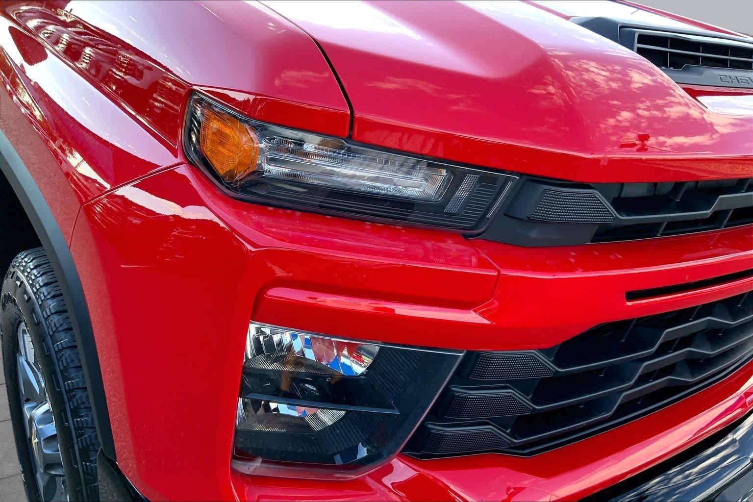 Used 2024 Red Hot Chevrolet Custom image 27