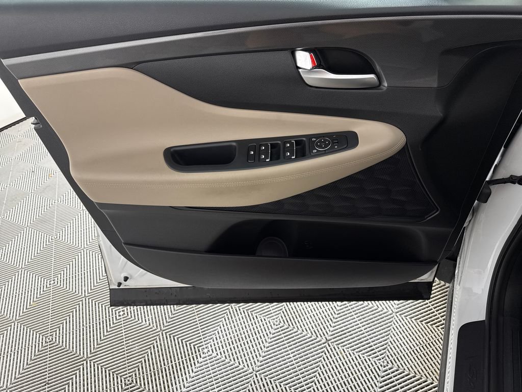 2021 Hyundai Santa Fe SE - Photo 9