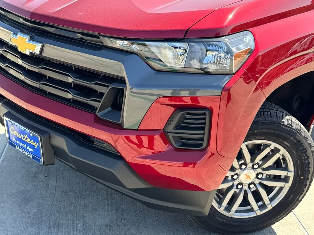 2026 Chevrolet Colorado LT - Photo 3