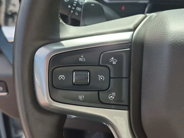 Used 2025 White Chevrolet LTZ image 19