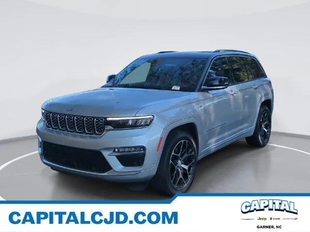 Used 2024 Silver Jeep Summit Reserve 4xe image 1