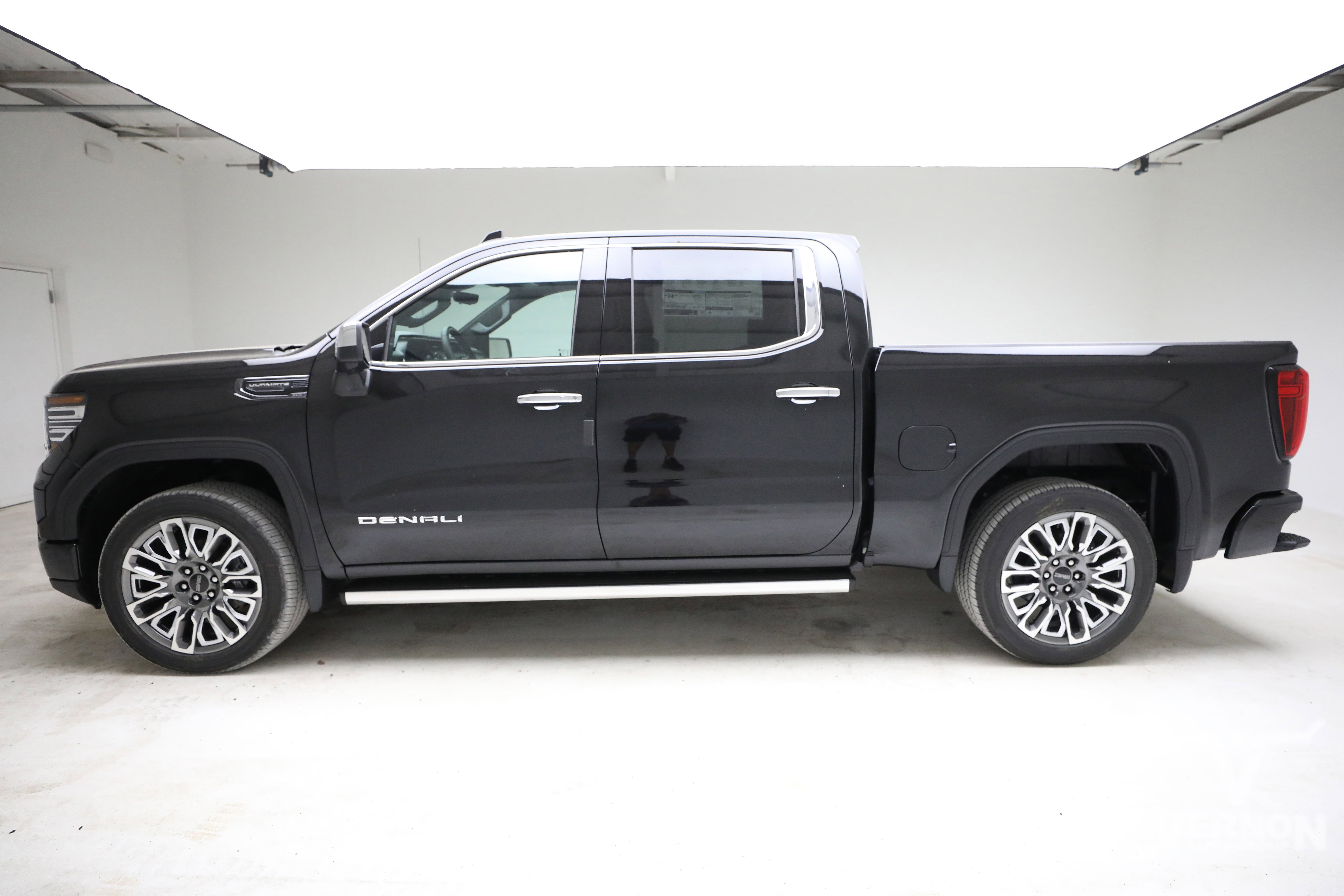 New 2026 Onyx Black GMC N image 2