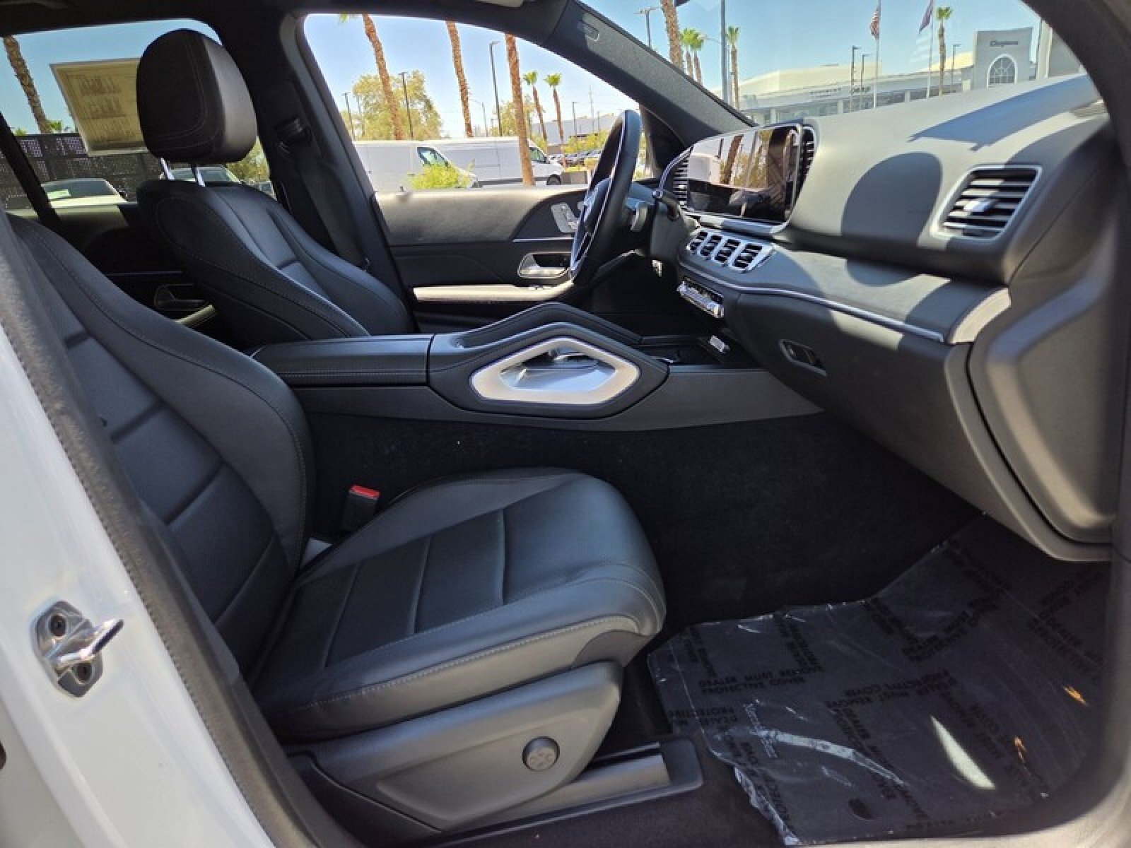Certified Used 2024 Polar White Mercedes-Benz GLE 350 image 19