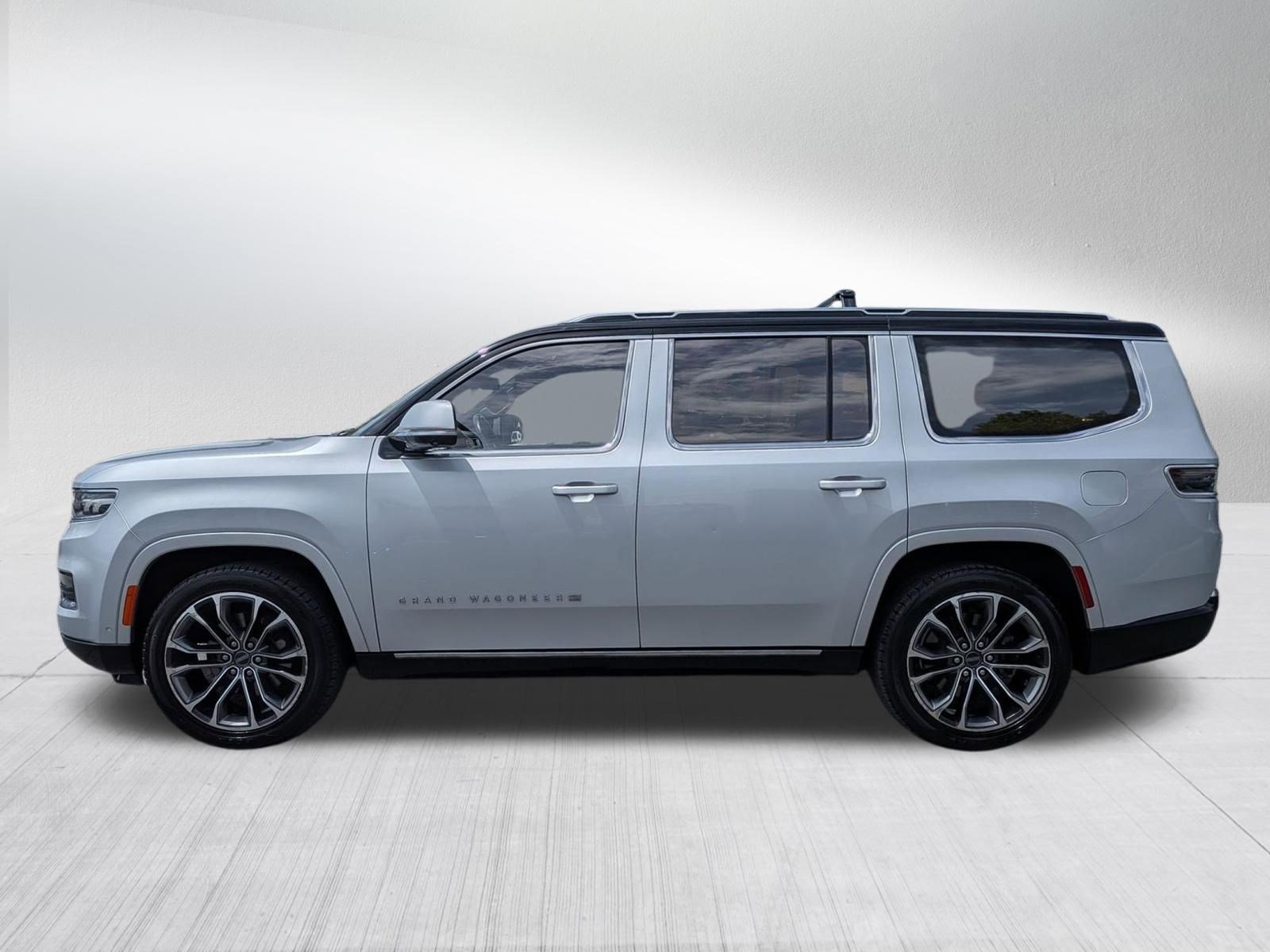 Used 2022 Silver Zynith Jeep Series III image 2